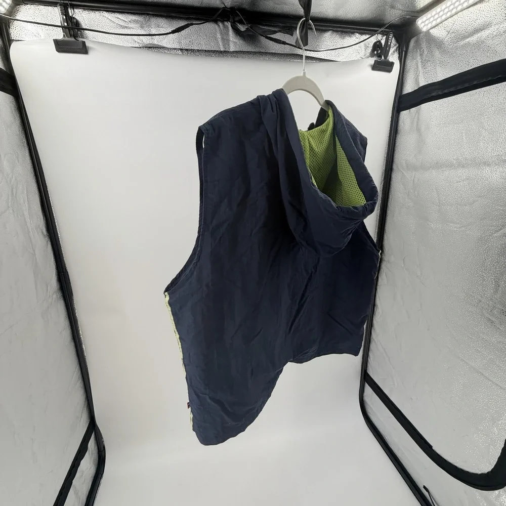 The Unbranded Brand streetwear street
